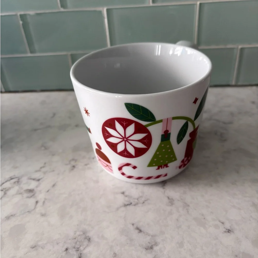 2025 IKEA Vinterfint Mug with Christmas Pattern 12 oz